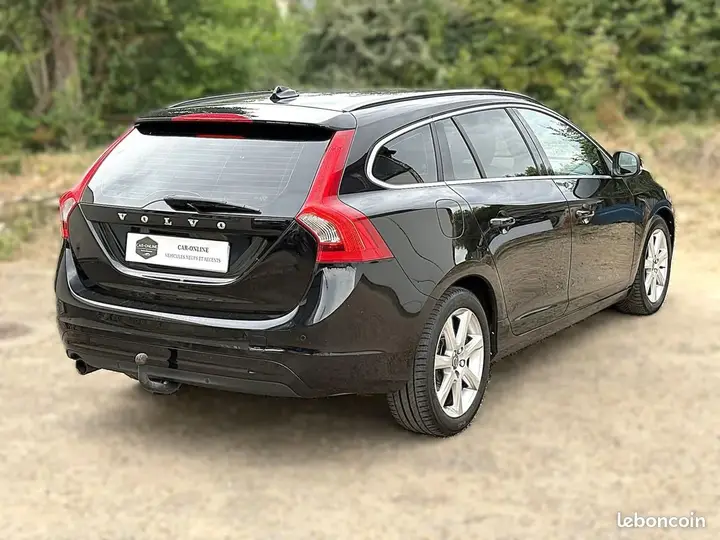 Volvo V60 2018 photo 4