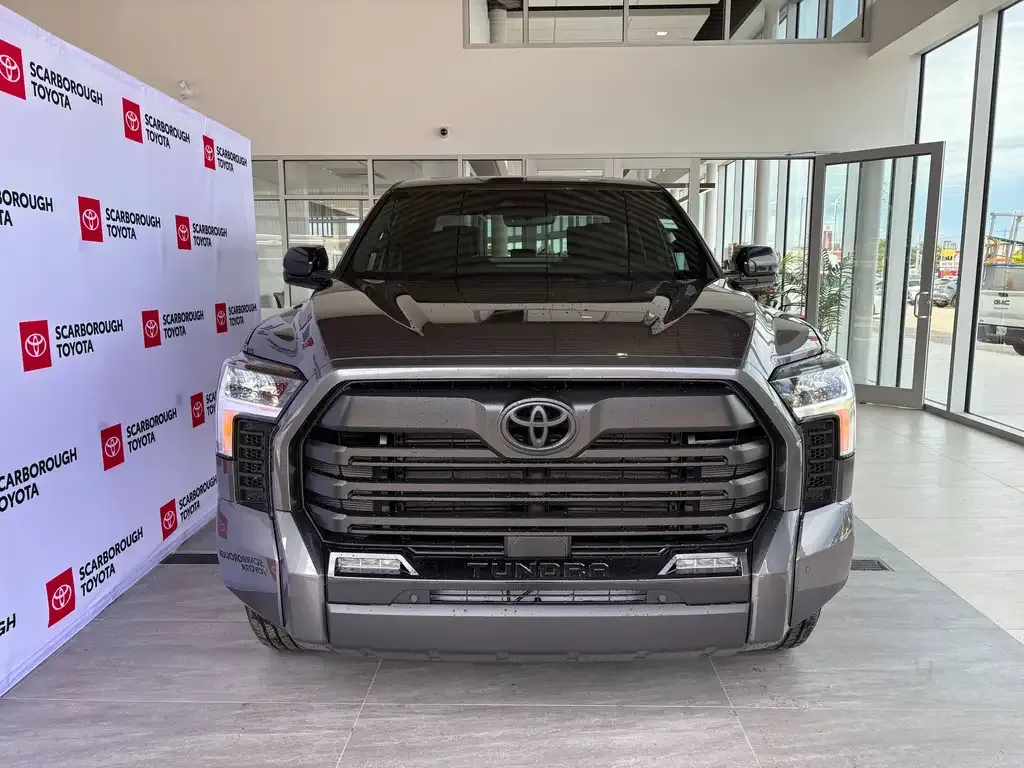 Toyota Tundra 2026 photo 2