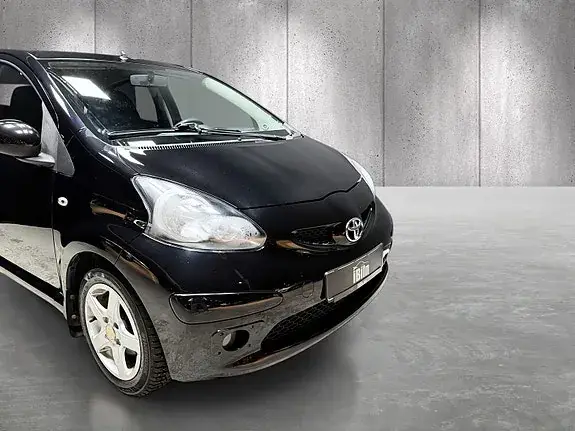 Toyota Aygo 2008 photo 2