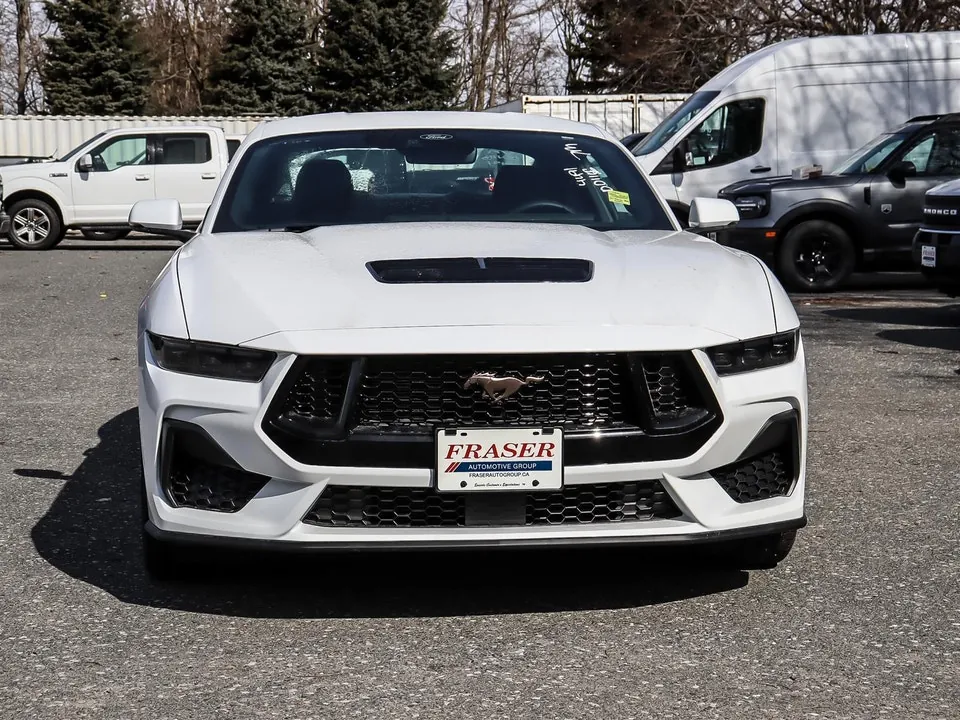 Ford Mustang 2026 photo 3