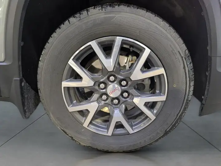 GMC Acadia 2023 photo 5