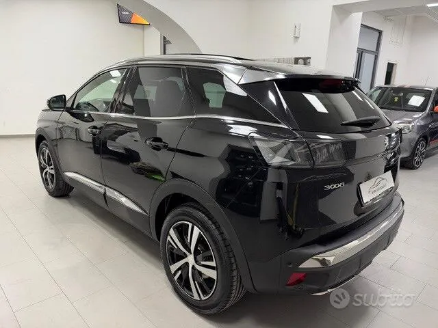 Peugeot 3008 2022 photo 4