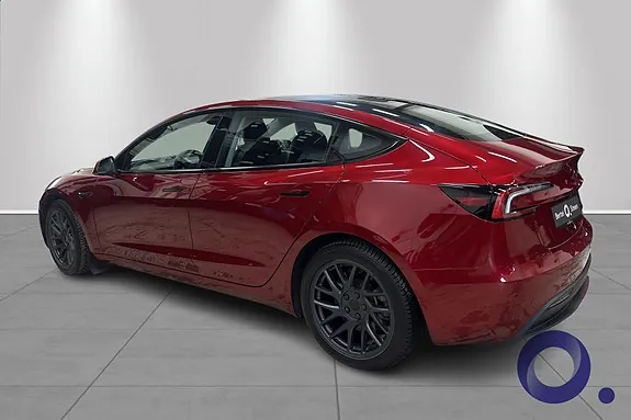 Tesla Model 3 2024 photo 3