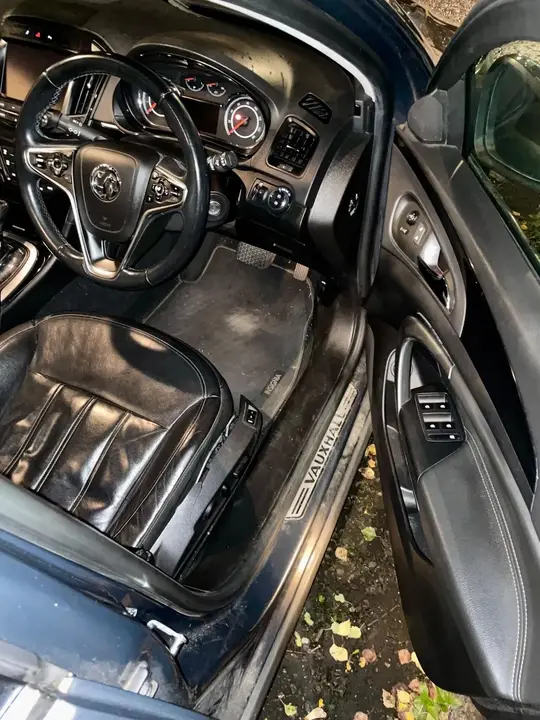 Vauxhall Insignia 2015 photo 4