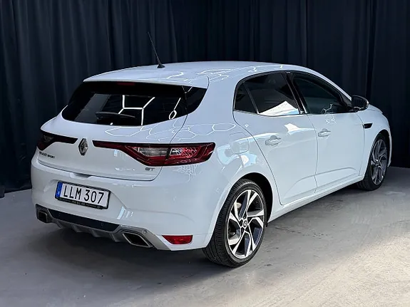 Renault Megane 2018 photo 4
