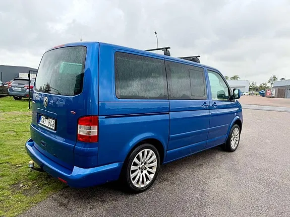 Volkswagen Multivan 2008 photo 5