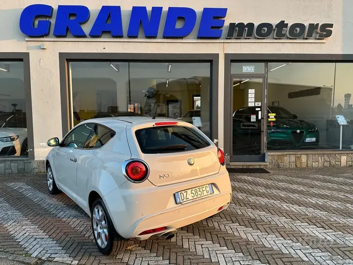Alfa Romeo Mito 2009 photo 5
