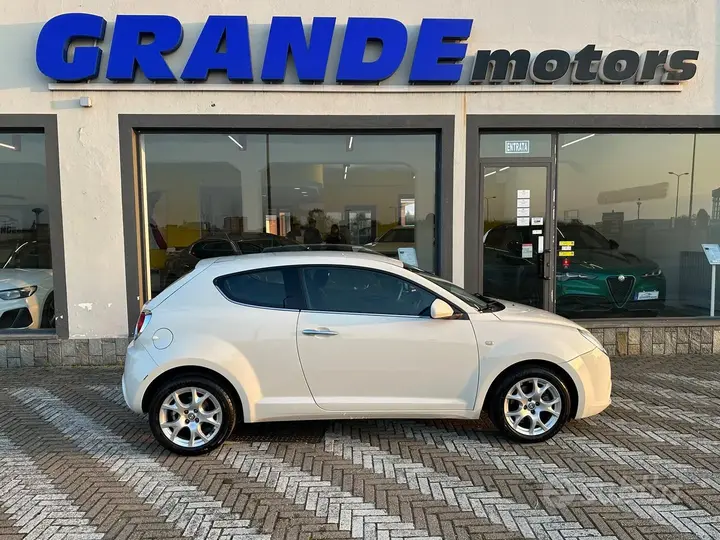 Alfa Romeo Mito 2009 photo 3