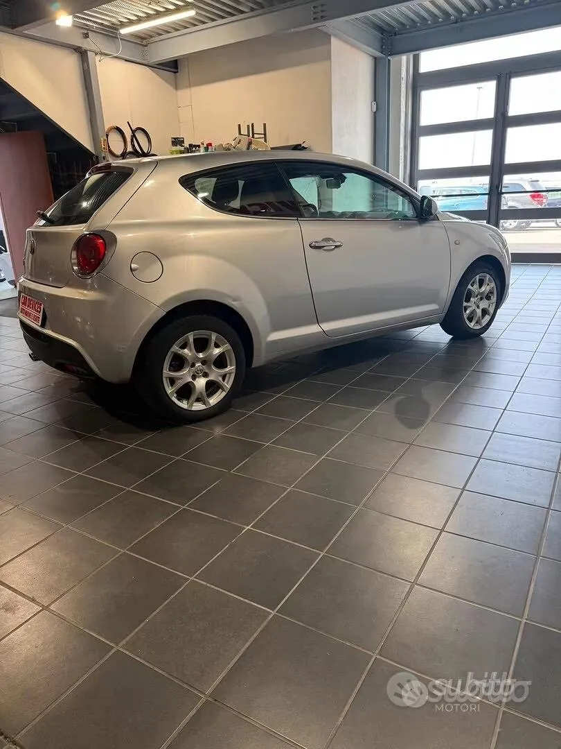 Alfa Romeo Mito 2009 photo 4