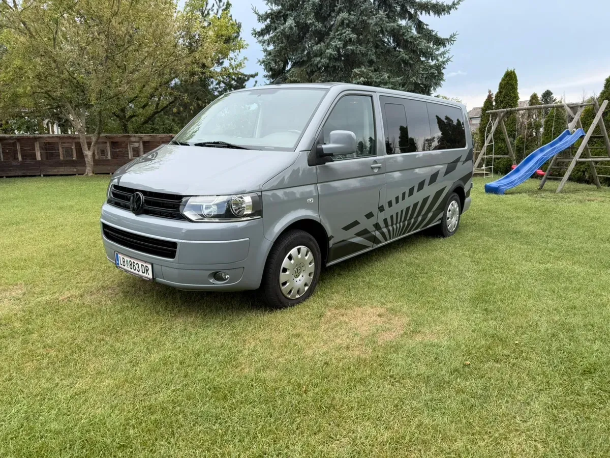 Volkswagen T5 2007 photo 2