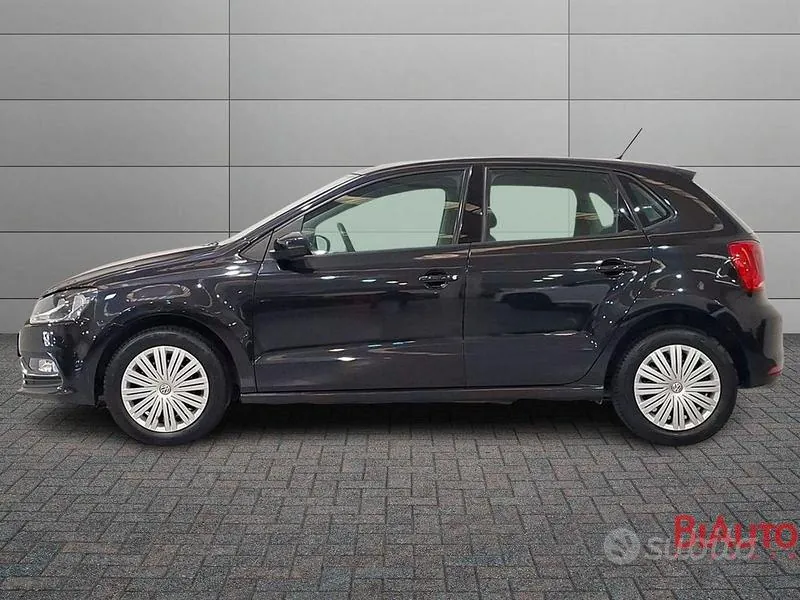 Volkswagen Polo 2016 photo 2