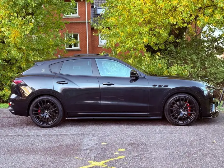 Maserati Levante 2021 photo 5