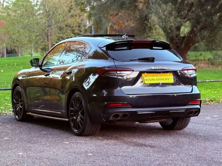 Maserati Levante 2021 photo 3