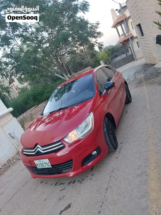 Citroen C4 2014 photo 4