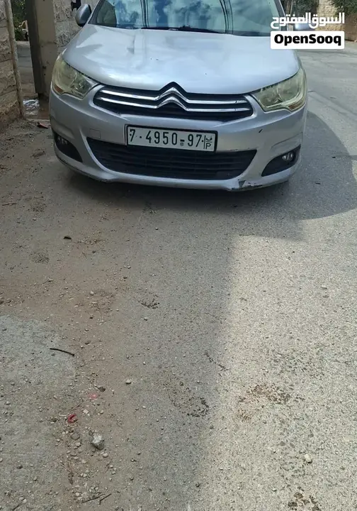 Citroen C4 2014 photo 3