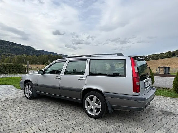 Volvo V70 1999 photo 4