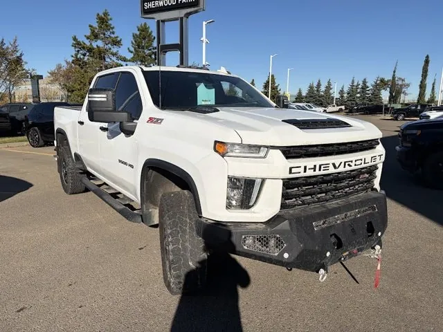Chevrolet Silverado 3500Hd 2022 photo 2