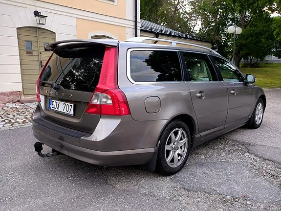 Volvo V70 2008 photo 5