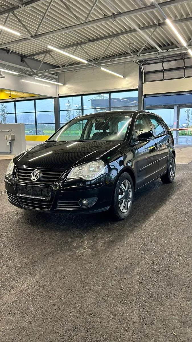 Volkswagen Polo 2006 photo 2