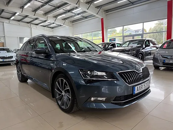 Skoda Superb 2019 photo 3