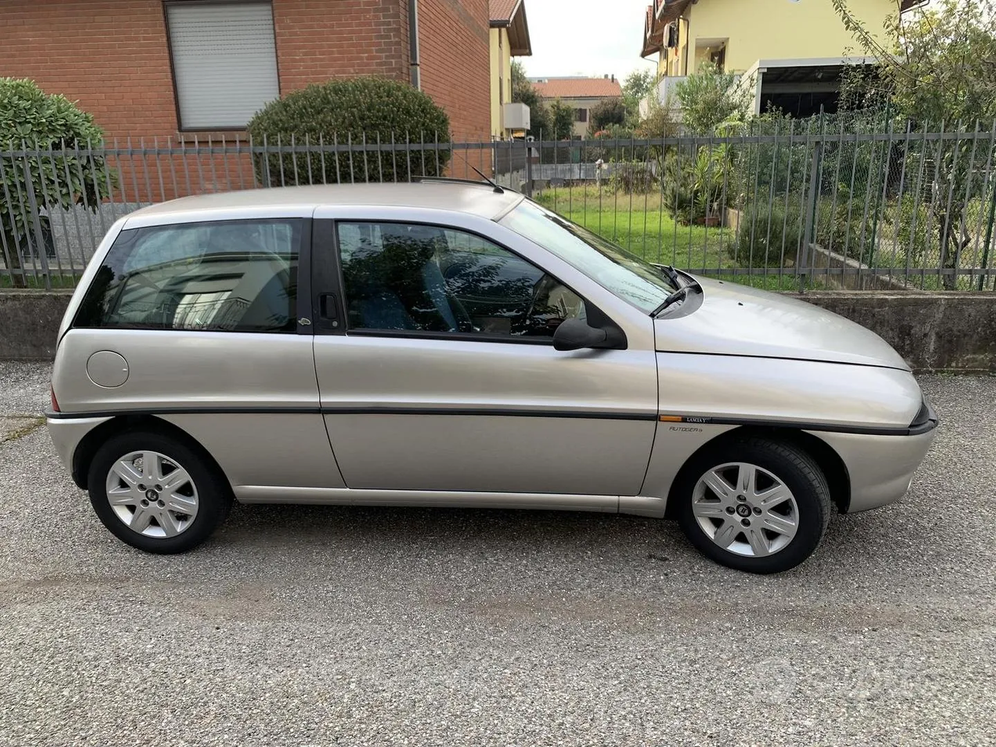 Lancia Y 2000 photo 3
