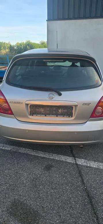 Nissan Almera