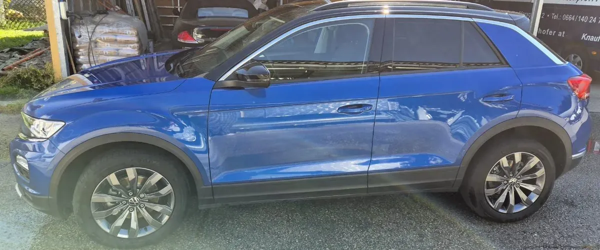 Volkswagen T-Roc 2021 photo 2