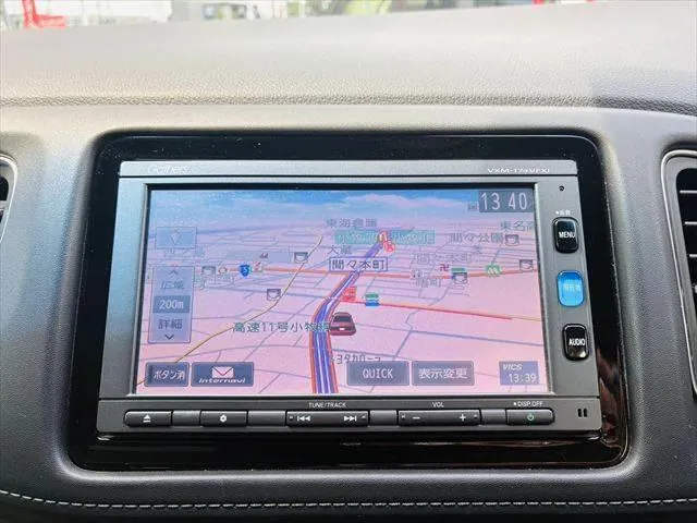 Honda Vezel Hybrid Z 2016 photo 4