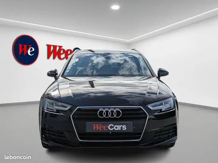 Audi A4 2018 photo 2