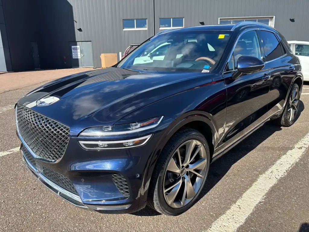 Genesis Gv70