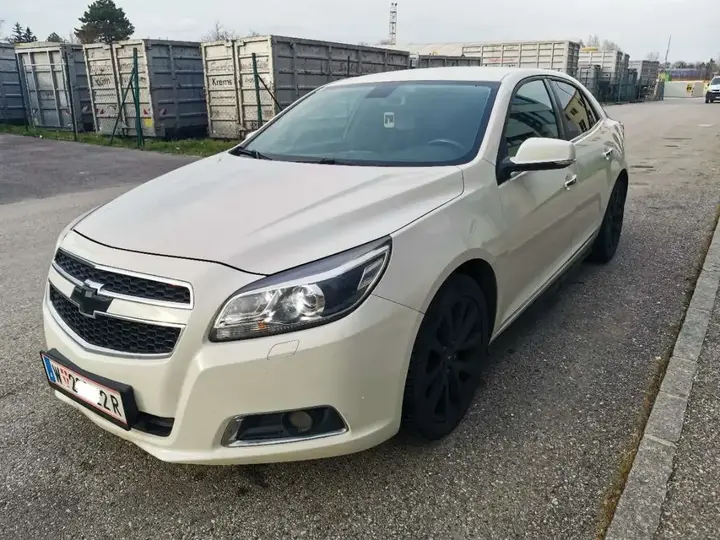 Chevrolet Malibu 2013 photo 2