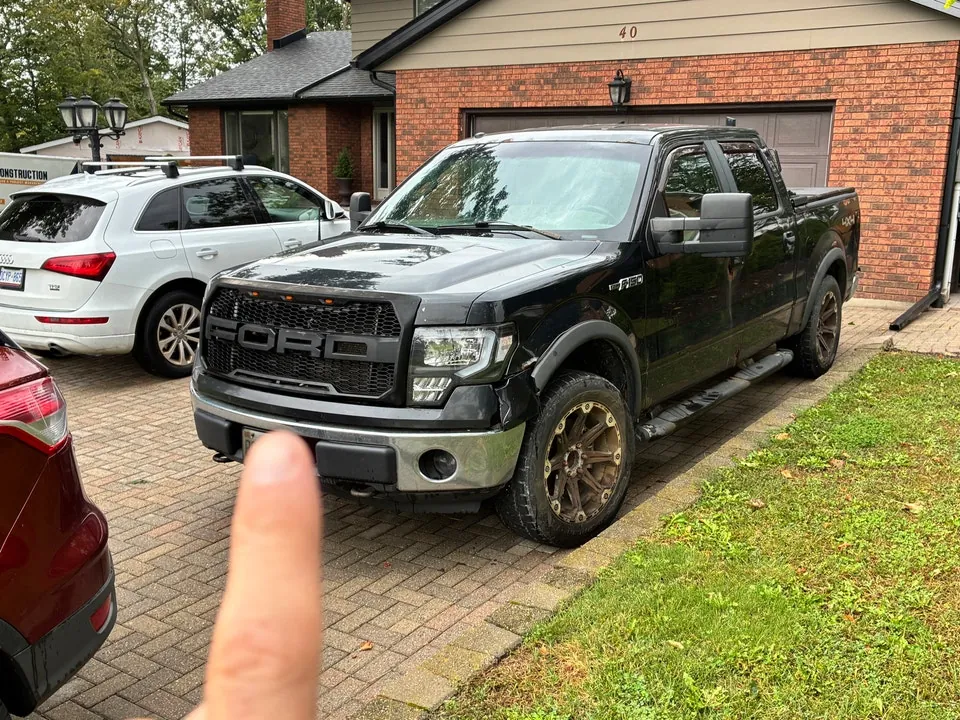 Ford F150 2010 photo 2