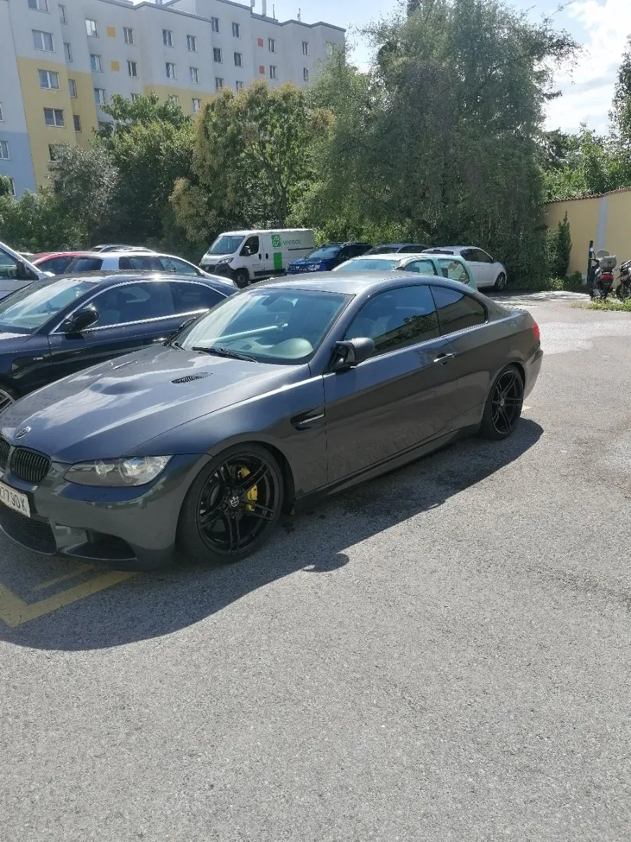 BMW 3 Series 2007 photo 2
