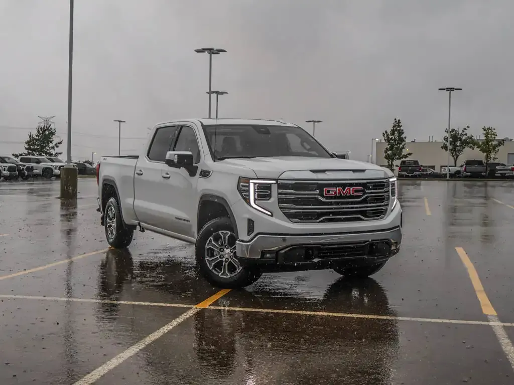 GMC Sierra 1500 2026 photo 2