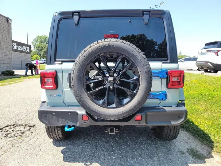 Jeep Wrangler 2024 photo 3