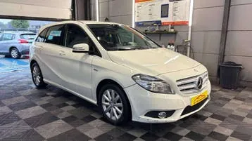 Mercedes-Benz B-Class 2012 photo 3