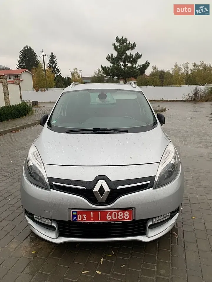 Renault Grand Scenic 2015 photo 3
