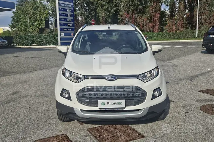 Ford Ecosport 2015 photo 2