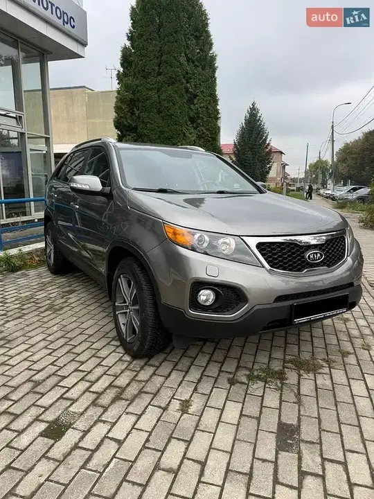 Kia Sorento 2011 photo 3
