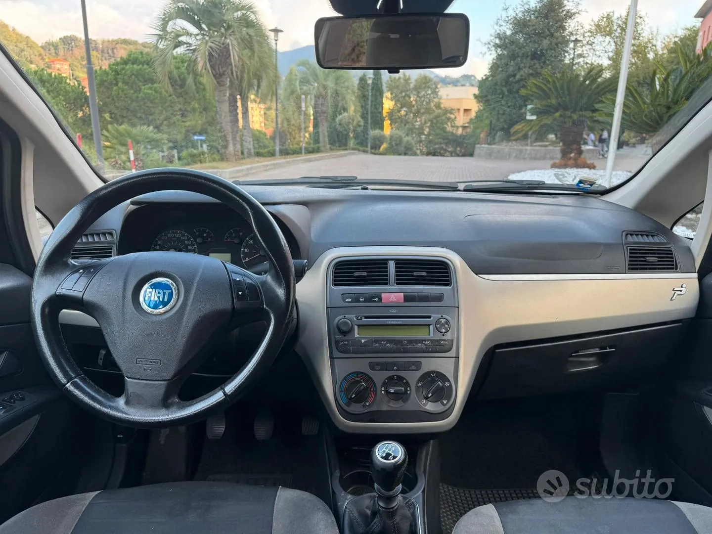 Fiat Grande Punto 2006 photo 5