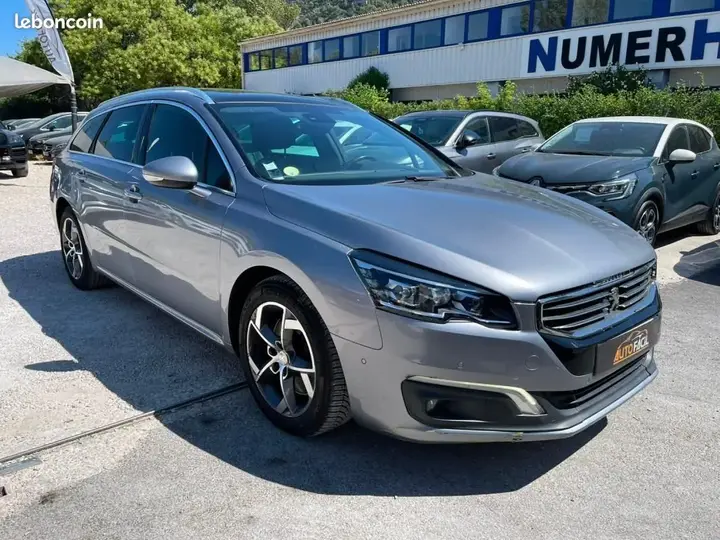 Peugeot 508 2017 photo 2