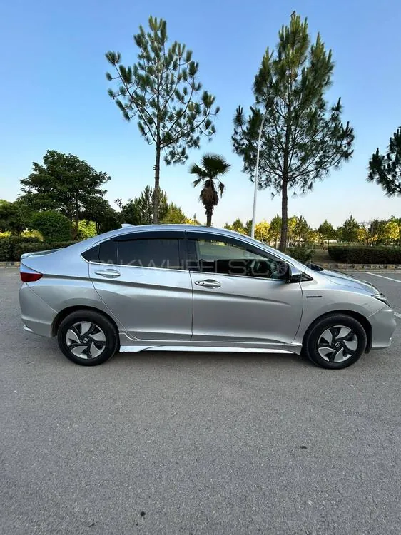 Honda Grace