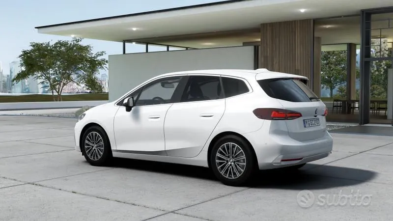 BMW 2 Series Active Tourer 2026 photo 2