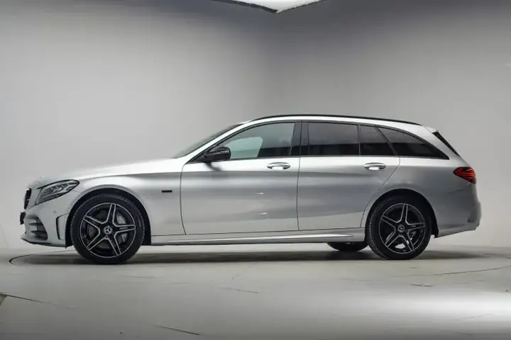 Mercedes-Benz C-Class 2021 photo 2
