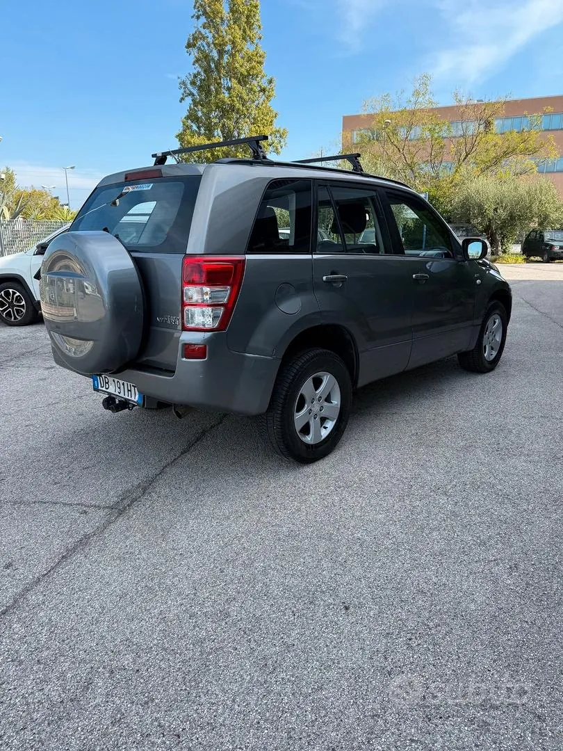 Suzuki Grand Vitara 2006 photo 3