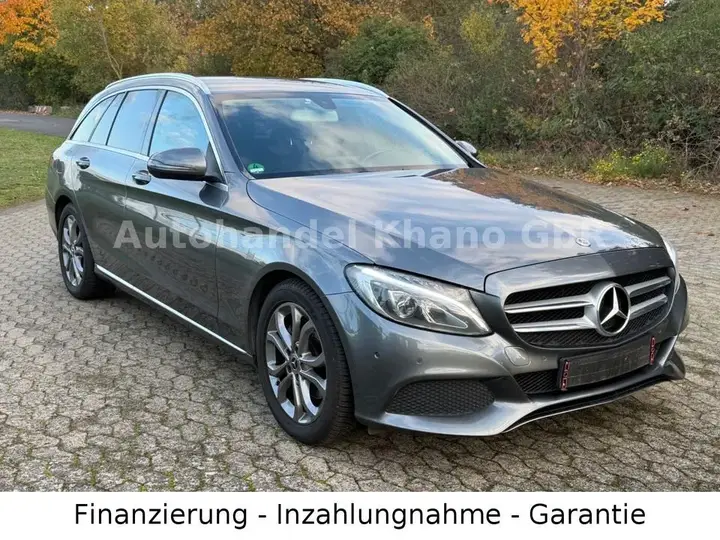 Mercedes-Benz C 220
