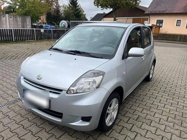 Daihatsu Sirion