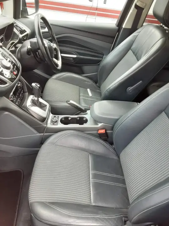 Ford C-Max 2015 photo 5