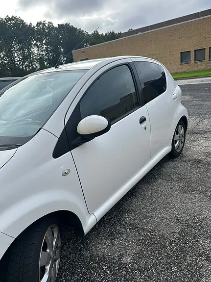 Toyota Aygo 2012 photo 2