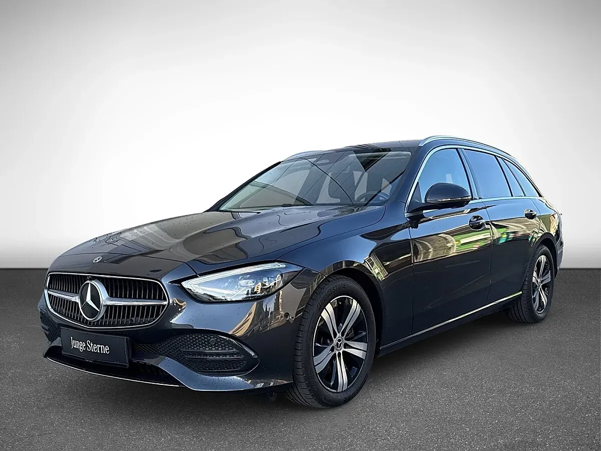 Mercedes-Benz C-Class 2025 photo 2